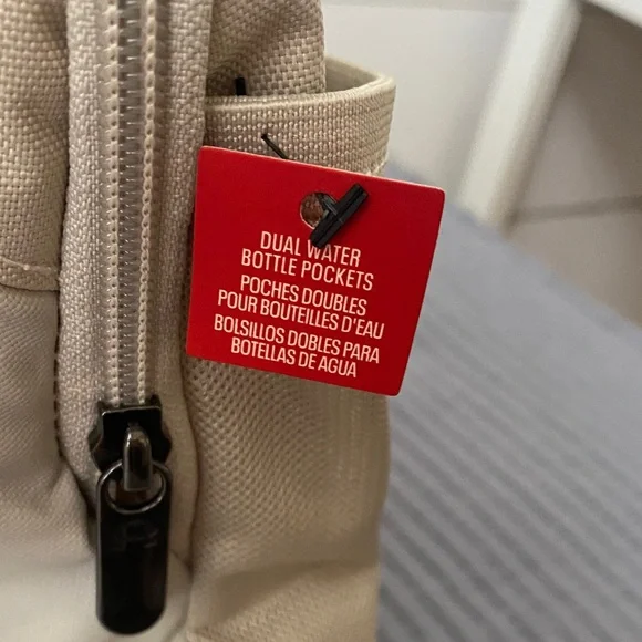 Under Armour Beige Duffel Bag - Picture 7 of 8